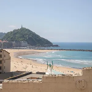 Guest house Santiene, San Sebastian